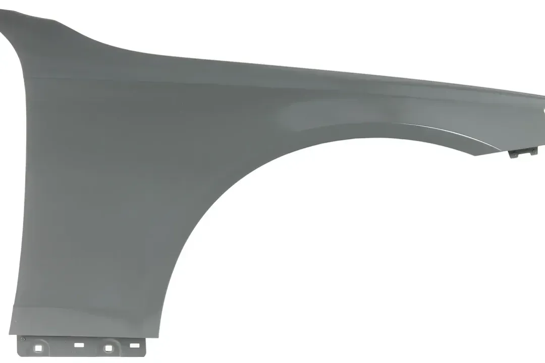 FENDER FR